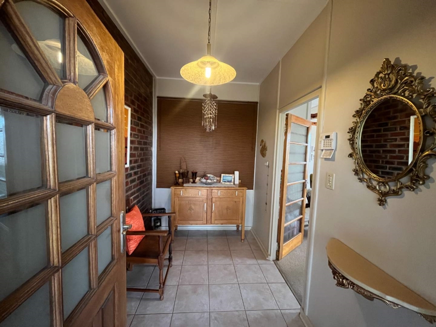 4 Bedroom Property for Sale in Kakamas Northern Cape
